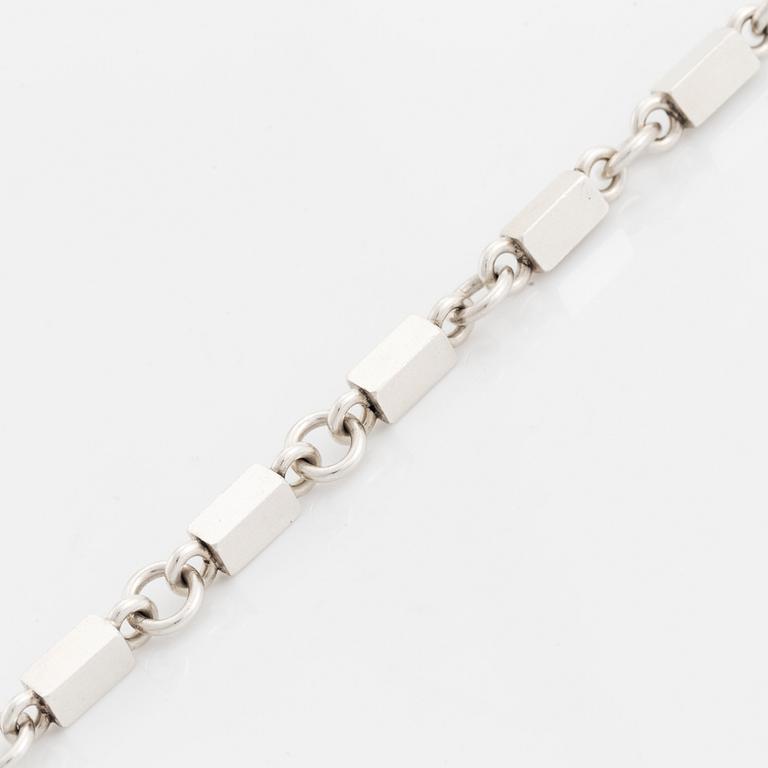 Wiwen Nilsson, armband, sterlingsilver, Anders Nilsson, Lund 1963.