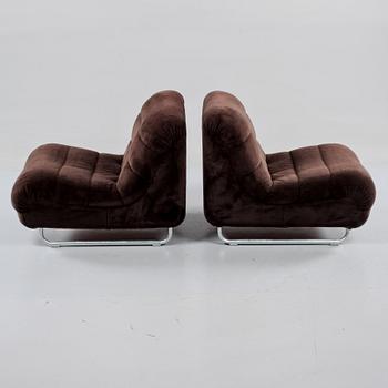 FÅTÖLJER, ett par, 1970-tal.