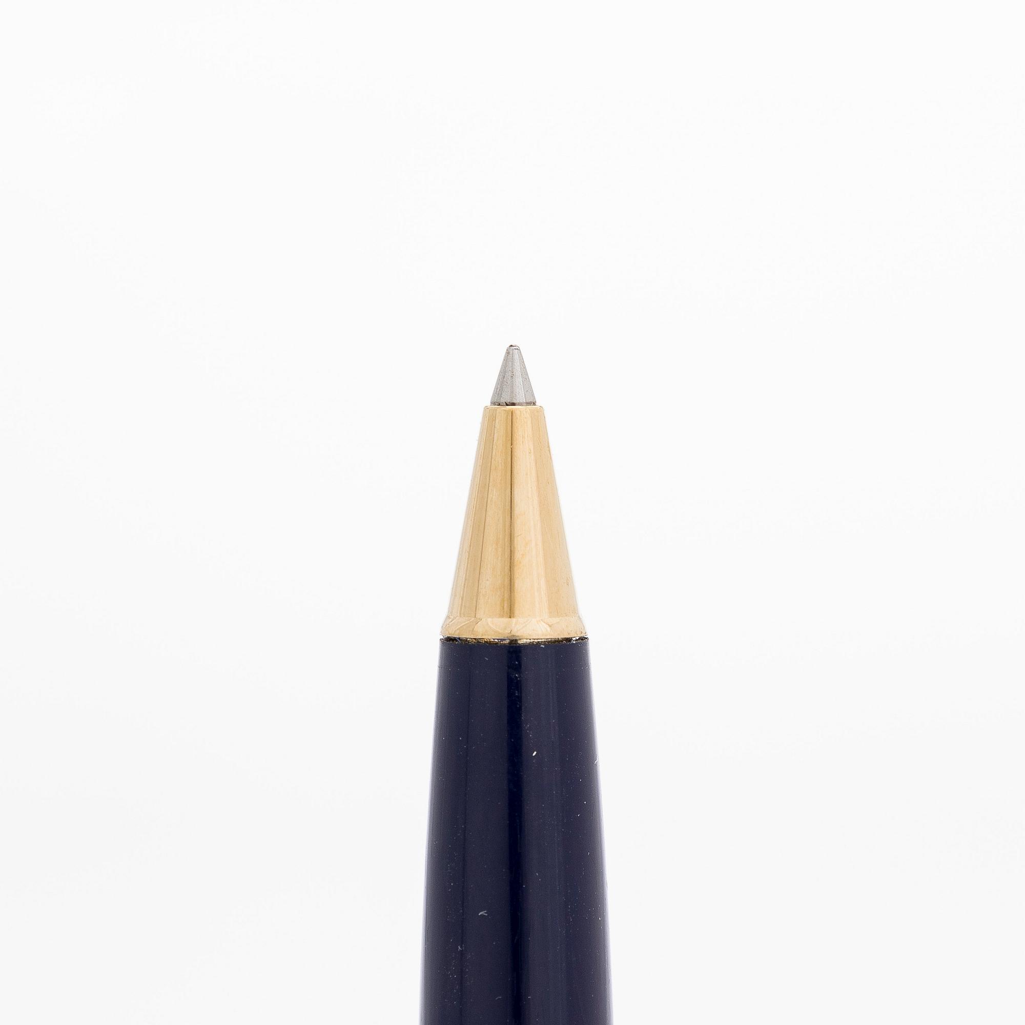 Montblanc Generation fountain pen and ballpoint pen.