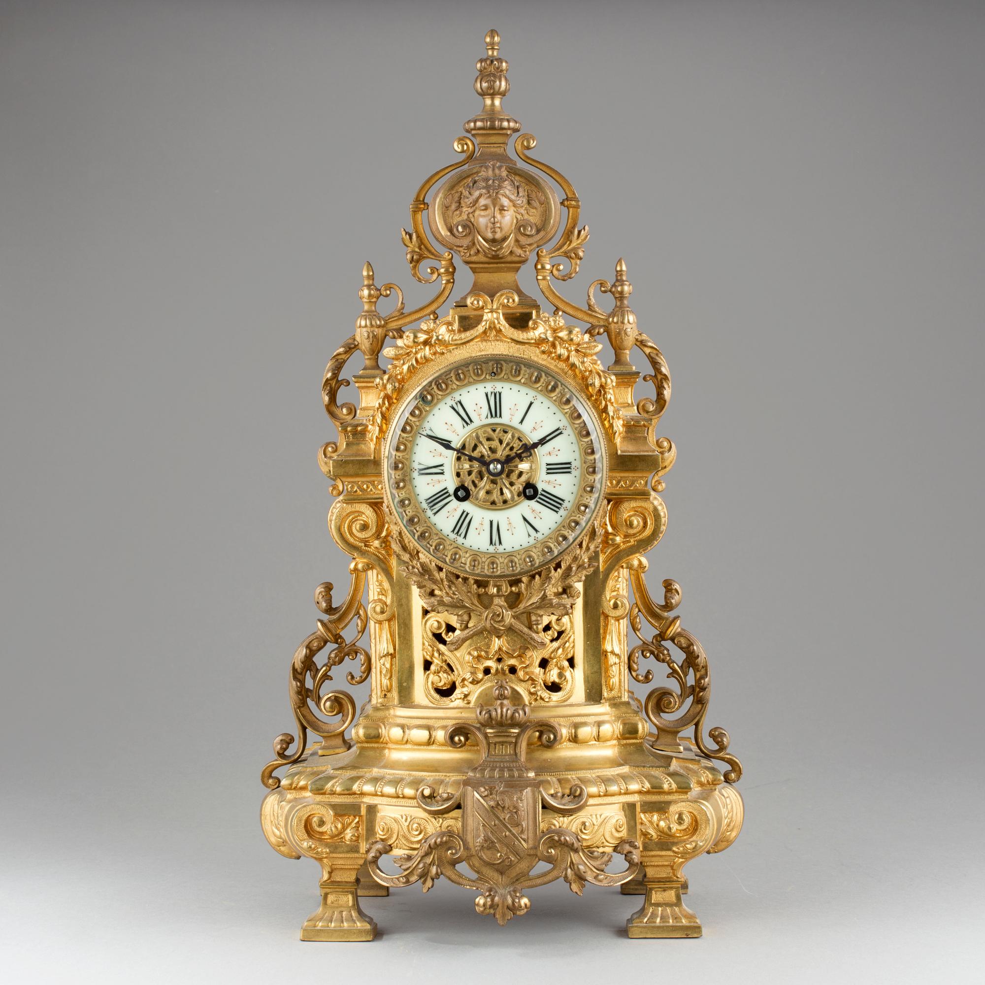 BORDSPENDYL, nyrokoko, Brunfaut, Frankrike, 1800-talets andra hälft.