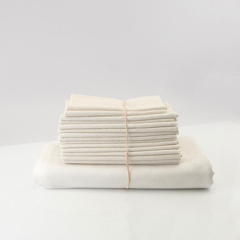 Duk med servietter 13+2 st "Druvklasen" linnedamast Klässbols linneväveri.