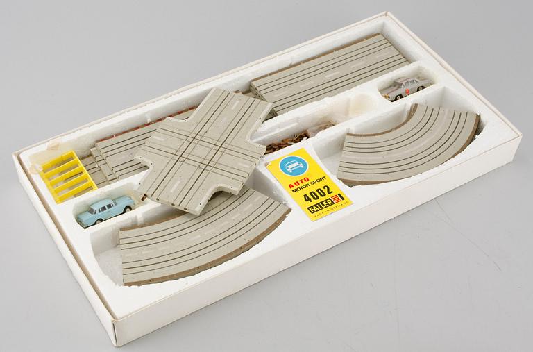 A car track "Auto Motor Sport 4002", Faller, Germany, 20th century.