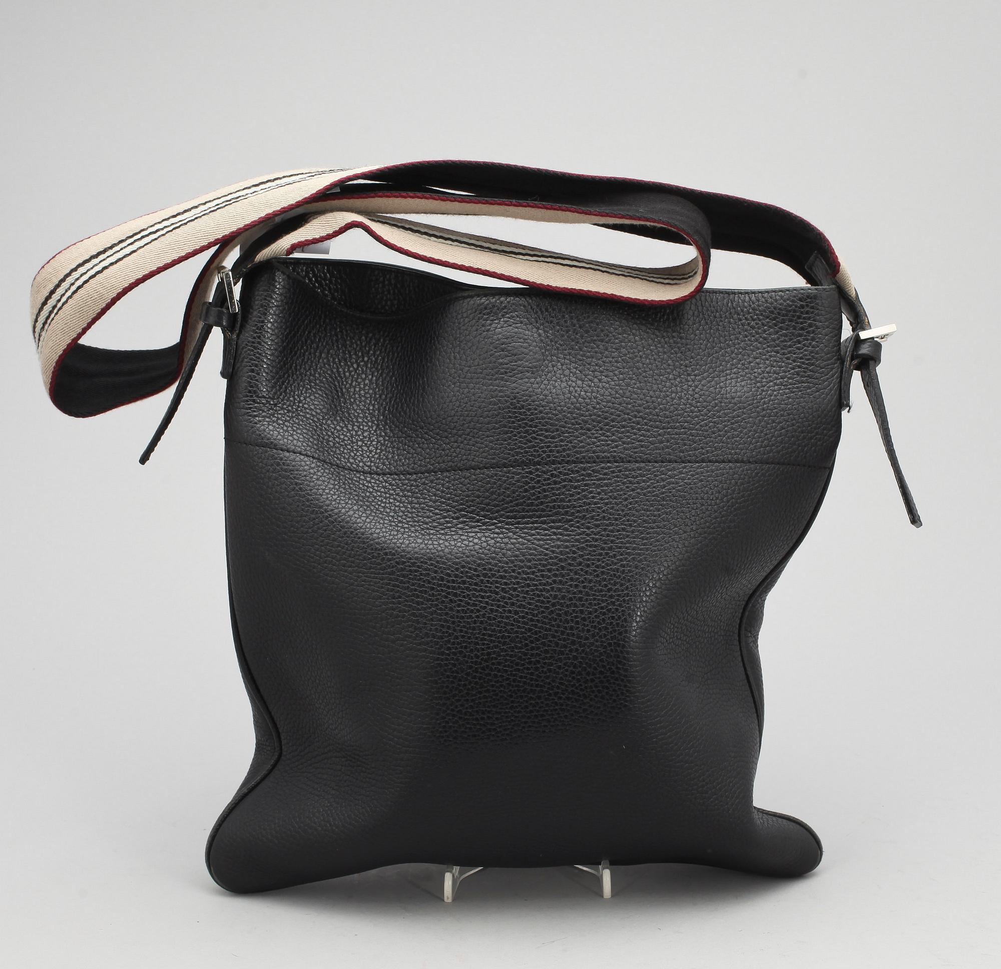 VÄSKA, Burberry, 2000-tal.