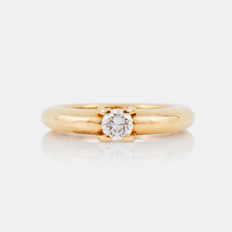 A diamond, circa 0.35 ct, ring. Signed Cartier. Quality circa G-H/VS1. No. 54KQ030.