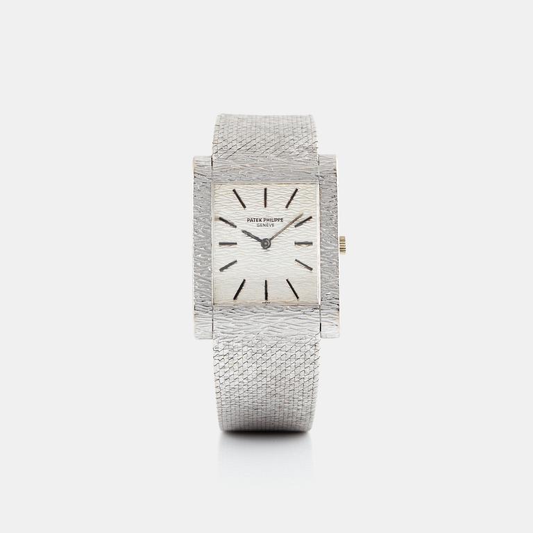 PATEK PHILIPPE.