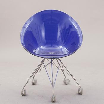 SKRIVBORDSSTOL, "Eros", Philippe Starck för Kartell, märkt.
