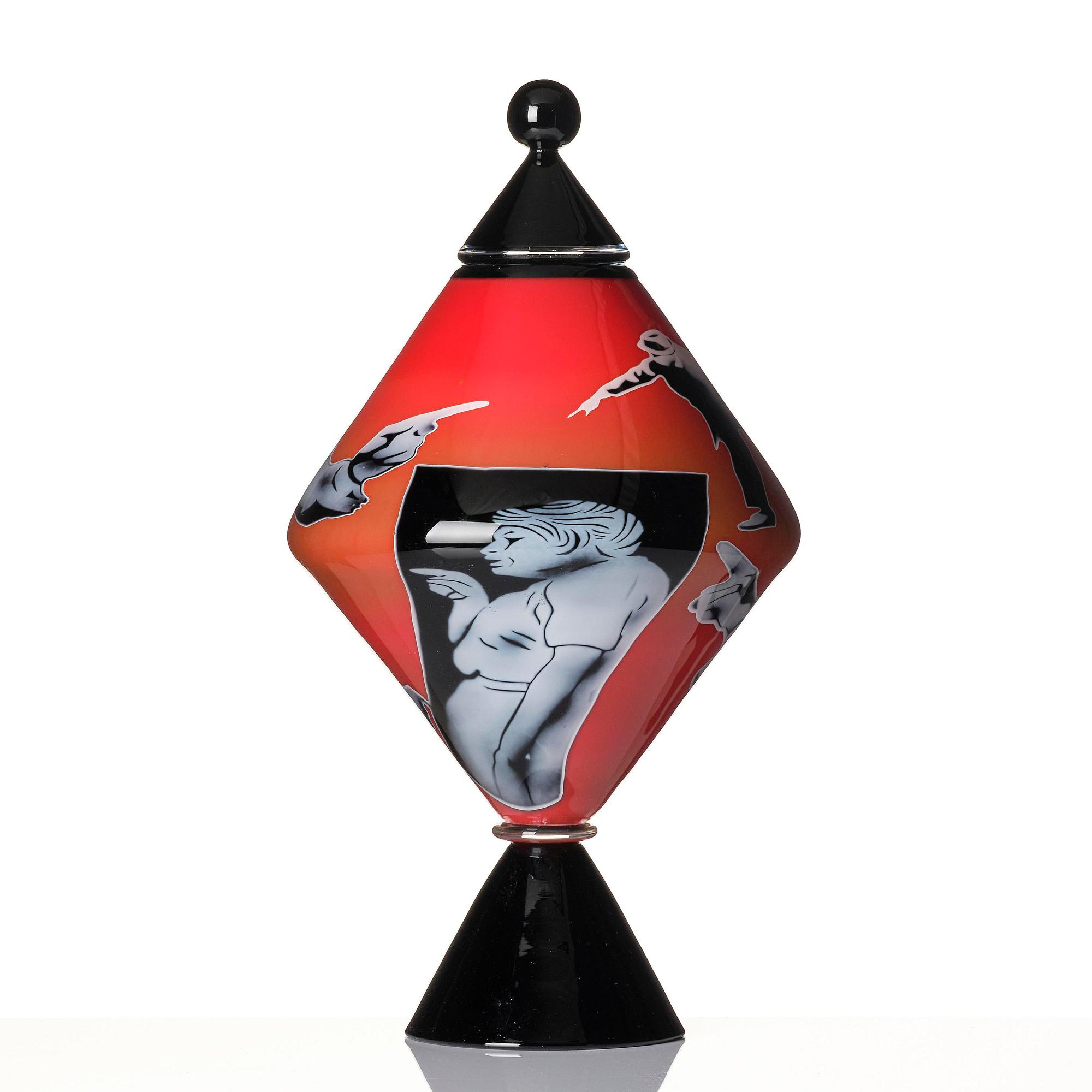 Peter Hermansson, "The Search", a unique lidded glass goblet in graal technique, AKTAS Artglass, Sweden 2010.