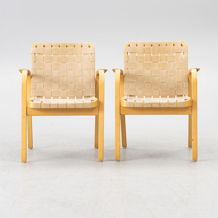 Alvar Aalto, karmstolar, ett par, modell 45, Artek, Finland.