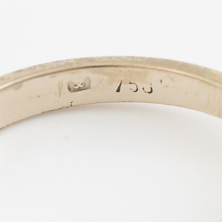 Ring 18K white gold set with brilliant-cut diamonds.