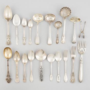 Bestick, 35 st, silver, 1700-1900-tal.