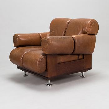 A 1960/70s armchair.