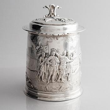 John Jackson, dryckeskanna, silver, London 1698-1699.