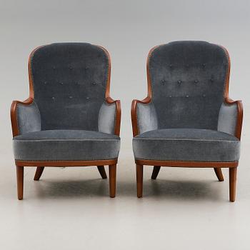 FÅTÖLJER, 1 par, "Advokaten", Carl Malmsten, 1900-talets andra hälft.