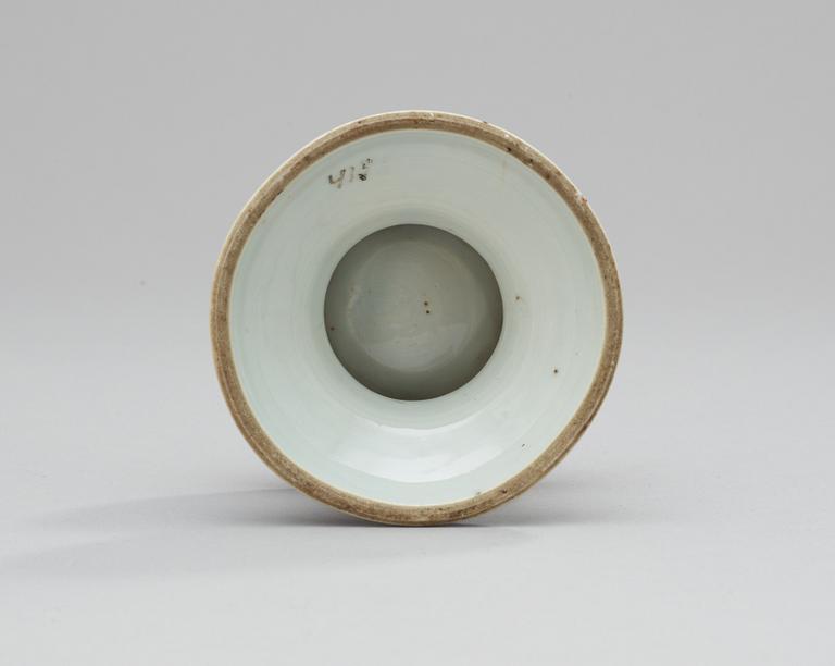 An imari salt, Qing dynasty, Kangxi (1662-1722).