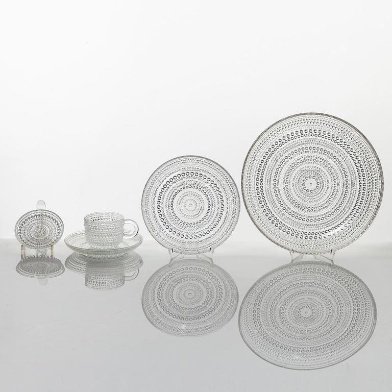 Oiva Toikka, servisdelar, 47 st, glas, Kastehelmi, Nuutajärvi, Finland.
