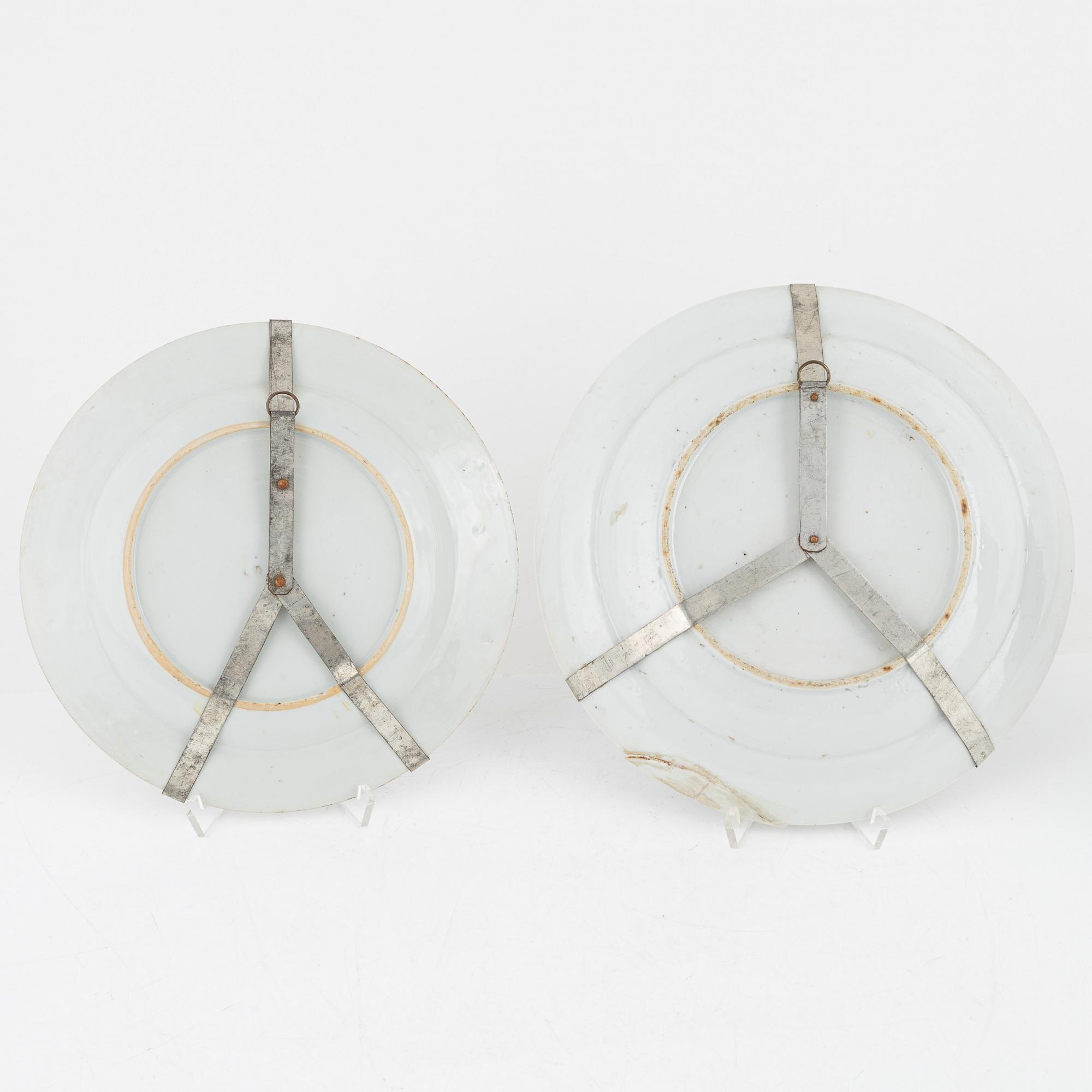 Five porcelain plates, China, 18th century and late Qing dynasty.