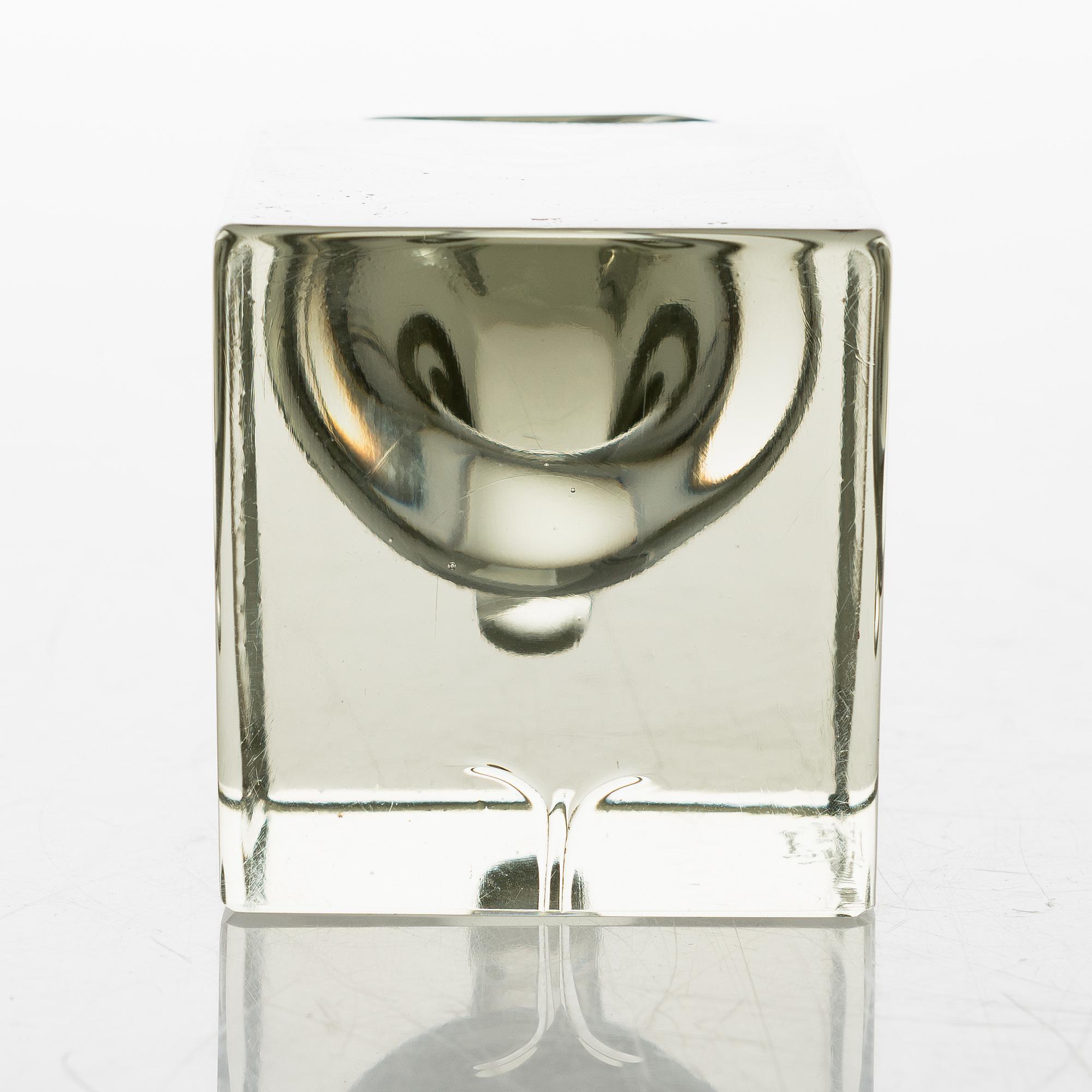 OIVA TOIKKA, glass sculpture signed O.Toikka Nuutajärvi Notsjö -65 Finland.
