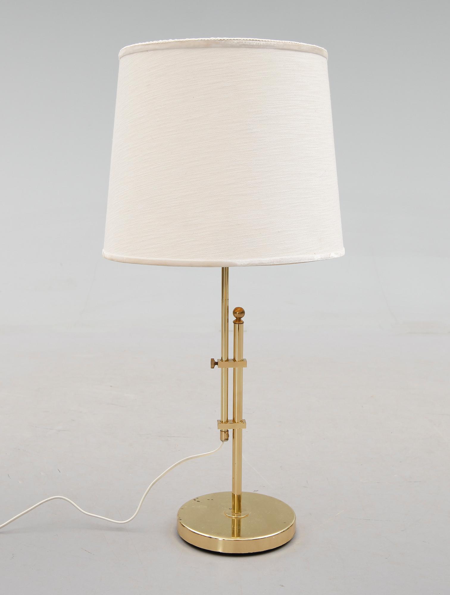 BORDSLAMPA, Bergboms, Örsjö, 1900-talets andra hälft.