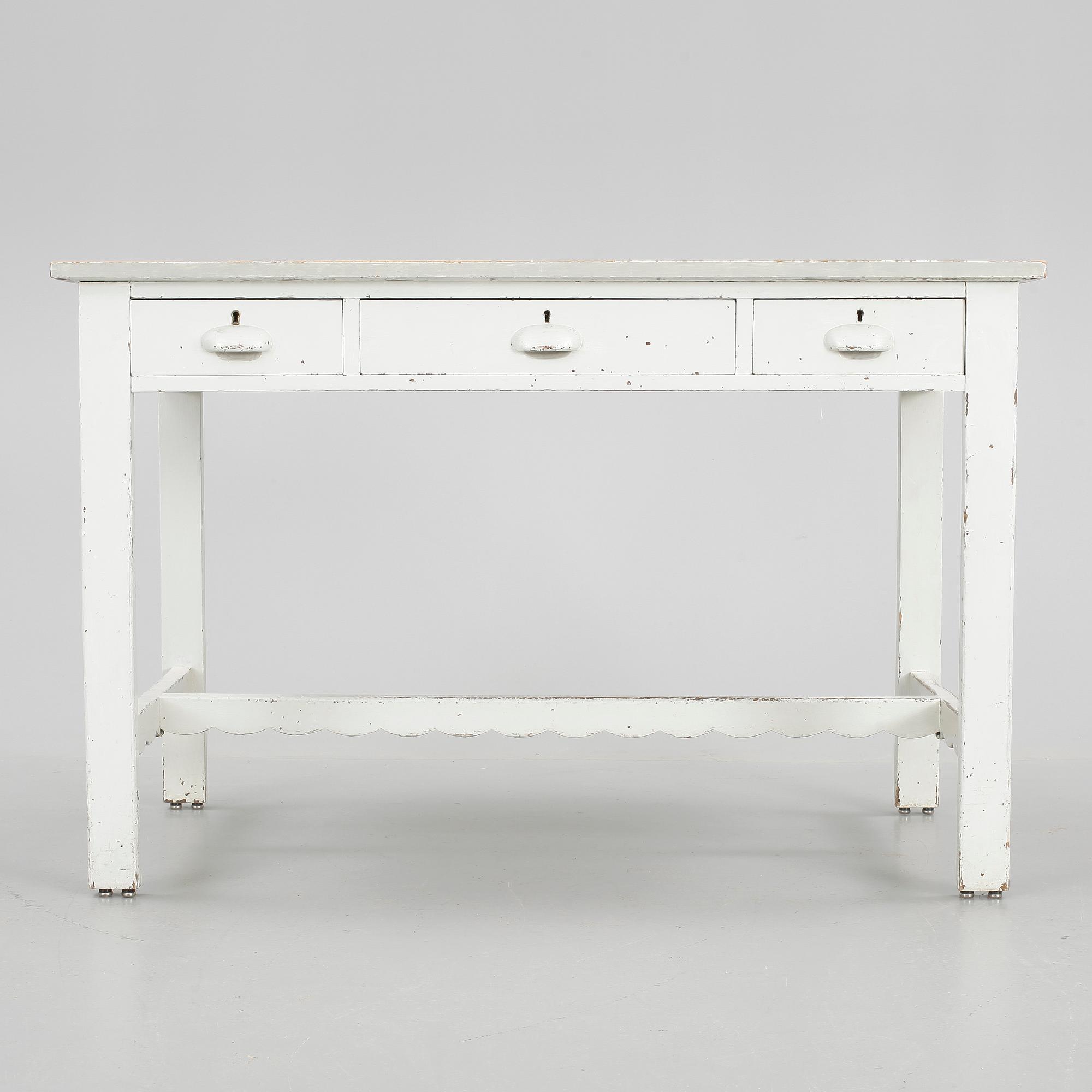 SKRIVBORD, 1900-talets första hälft.