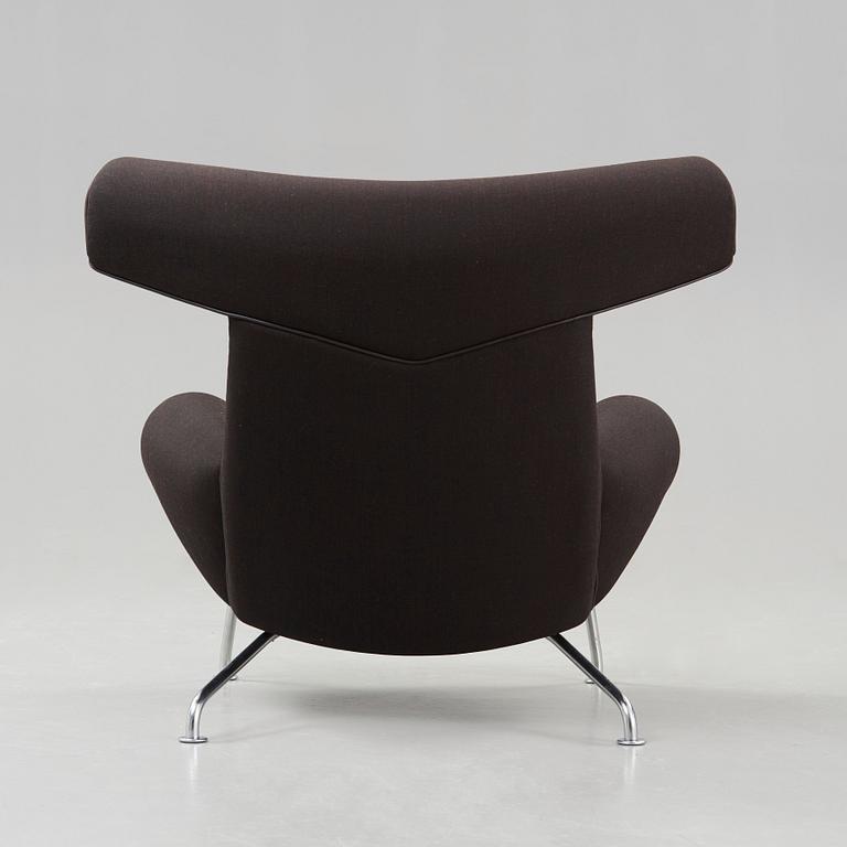 HANS J WEGNER, fåtölj "Ox-Chair", sannolikt producerad av AP-stolen, Danmark 1960-tal.