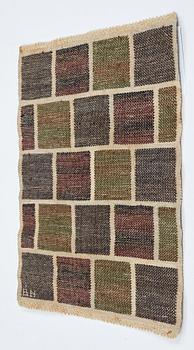 Barbro Nilsson, vävnad, "Kvadrater på linne, mörk", inplock på linnebotten, ca 48-49 x 39-40 cm, signerad BN.
