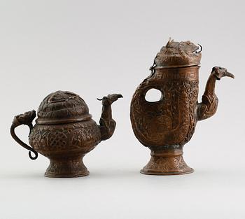 RÖKELSEKAR, 2 st, orientaliska, koppar, antika.