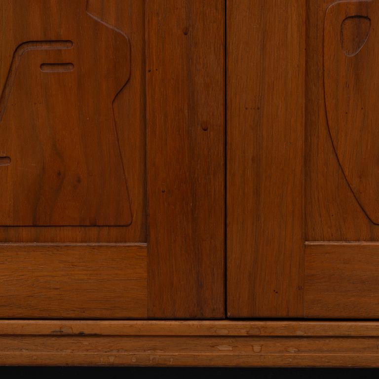 Yngve Ekström, Cabinet “Krus”, Westbergs möbler, Tranås.
