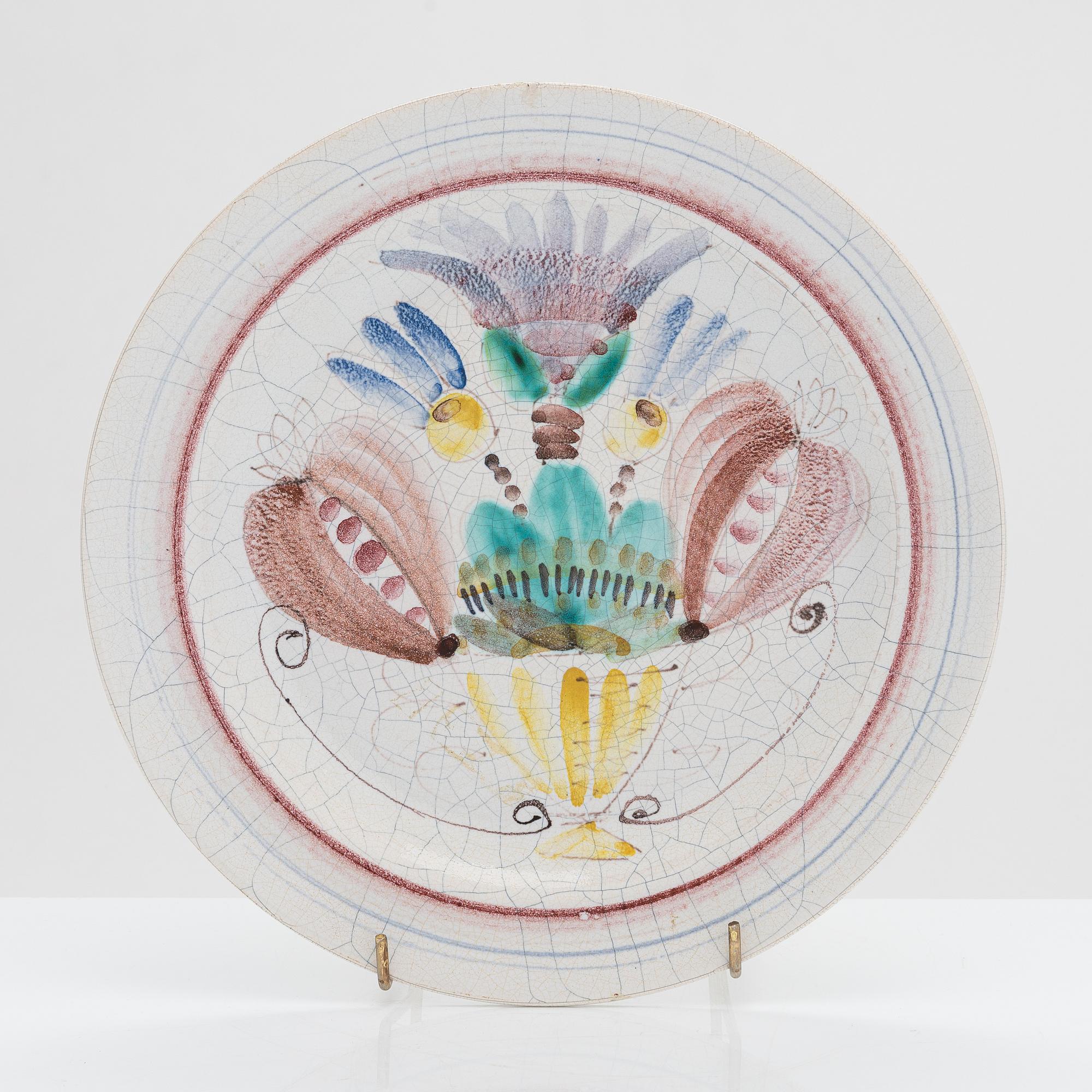 Birger Kaipiainen, a ceramic plate. Signed BK Arabia Suomi.