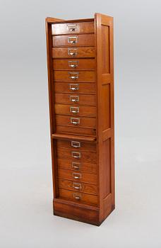 ARKIVSKÅP, 1900-talets första hälft.