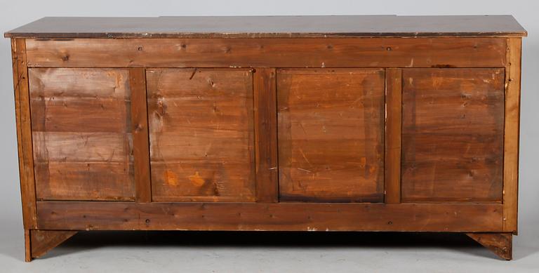 SIDEBOARD, England, 1900-talets första hälft.