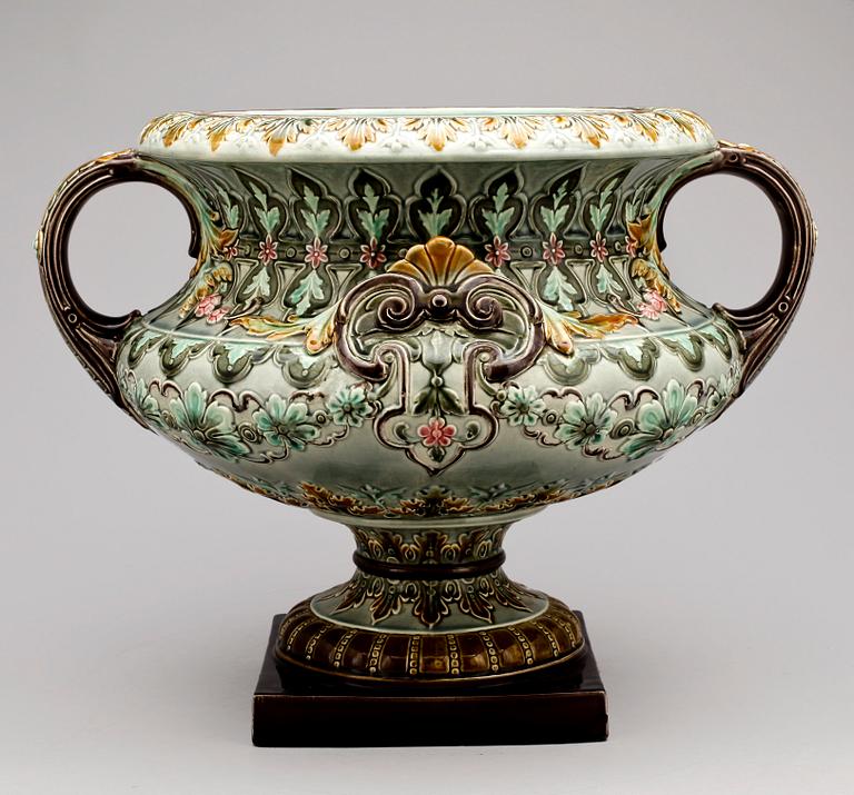 URNA, majolika, Rörstrand, 1800-talets slut.