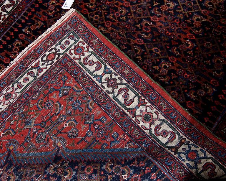 MATTA, orientalisk, ca 208 x 137.