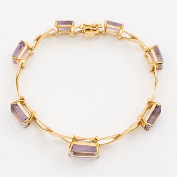 Bracelet, 18K gold with amethysts.