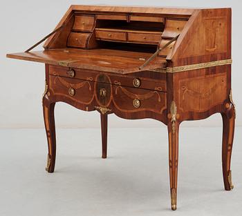 SEKRETÄR, tillskriven Jöns Efverberg (mästare i Stockholm 1768-1777). Gustaviansk.