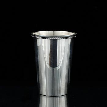 BÄGARE, silver, Sven Arne Gillgren, GAB, Stockholm 1965. Vikt ca 260 gram.