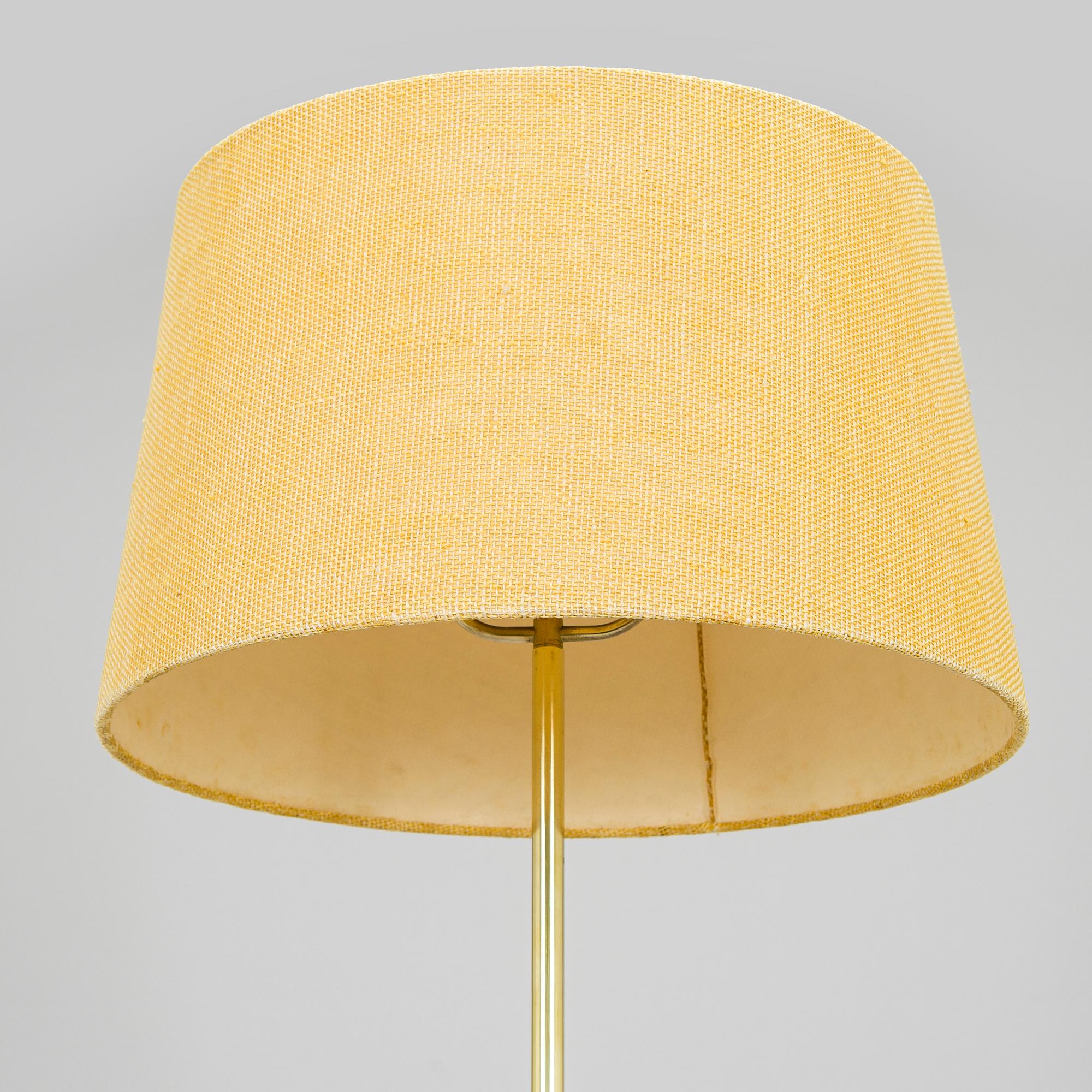 Lattiavalaisin, 1900-luvun puoliväli.