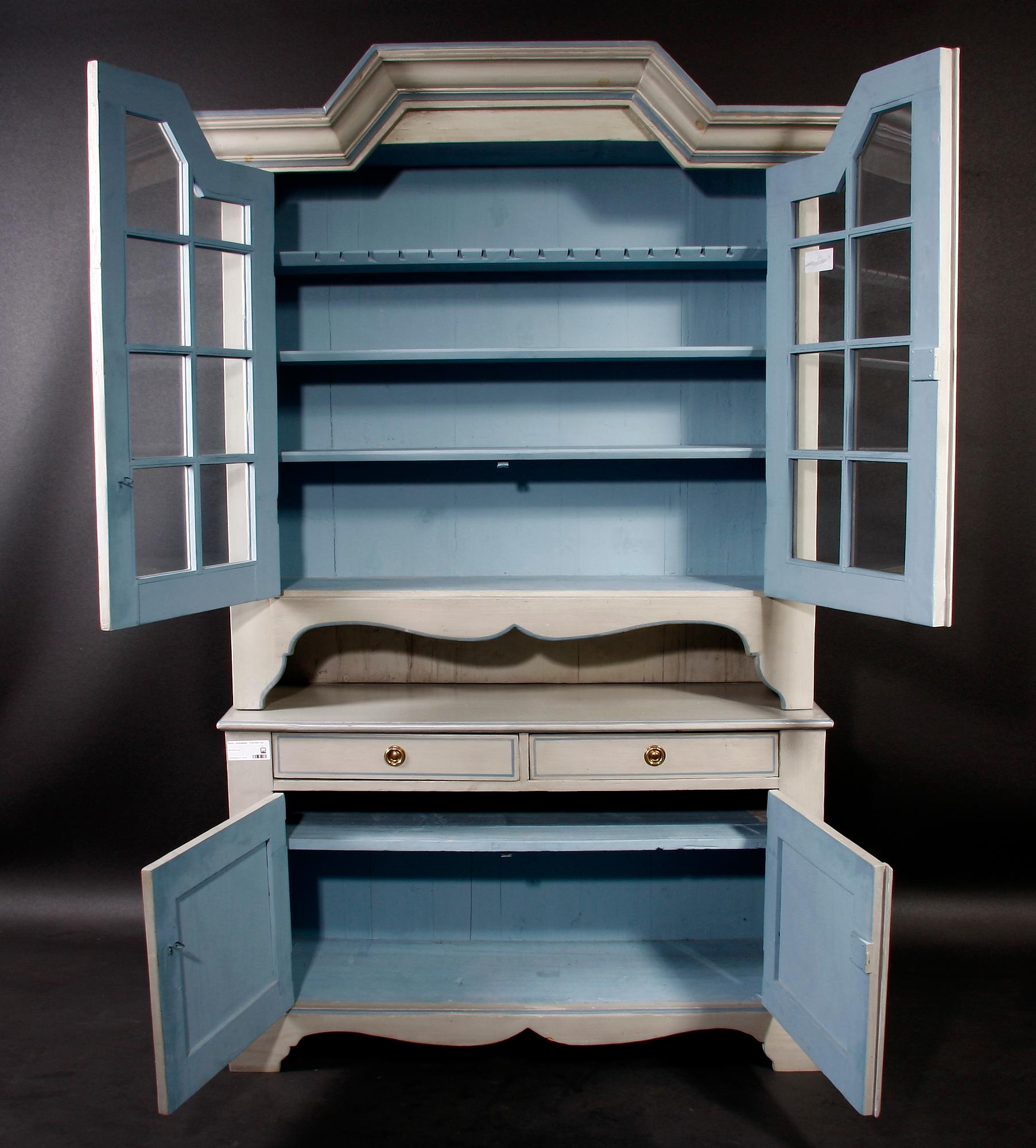 VITRINSKÅP, 1700/1800-tal.