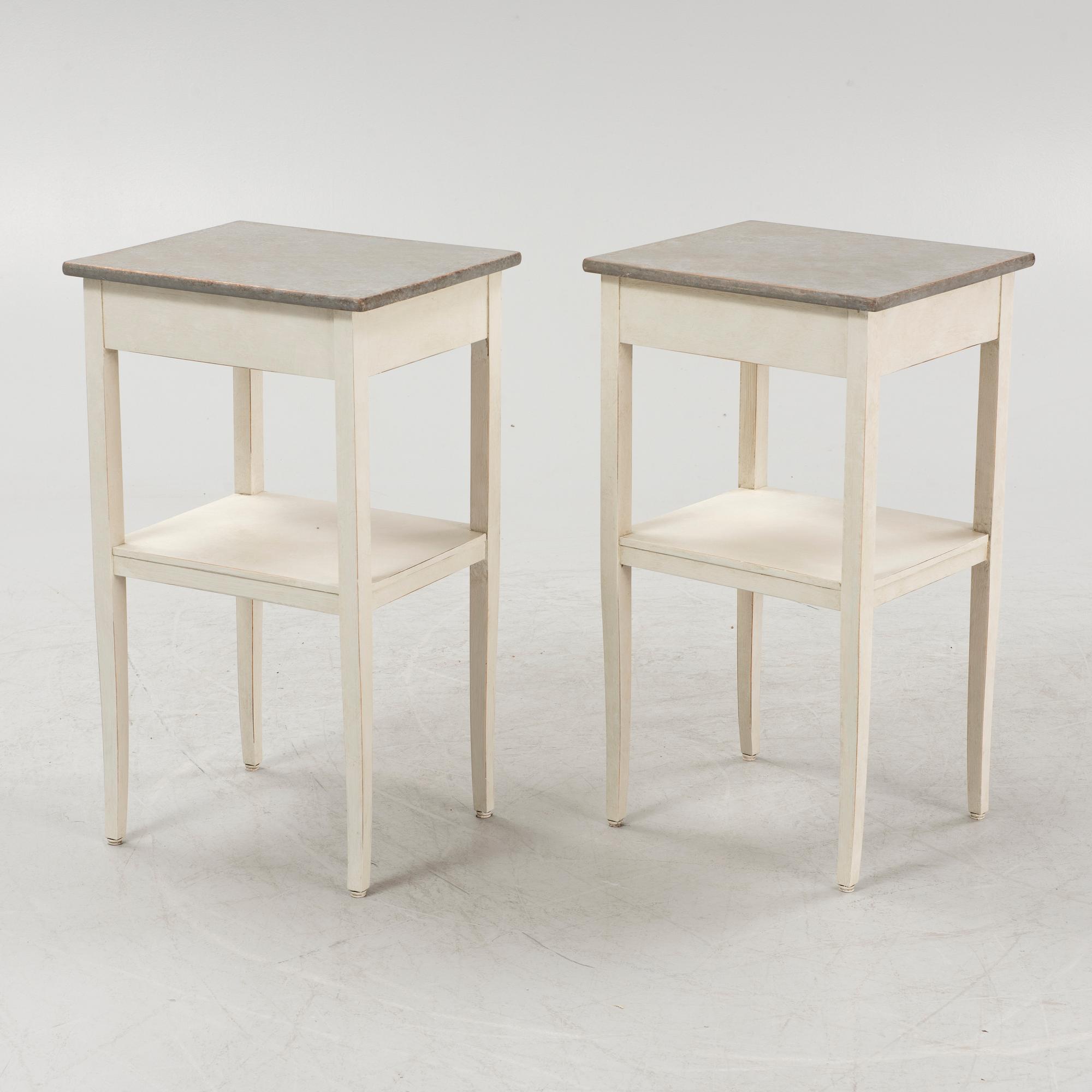 A pair of bedside tables, first half of the 20th century.