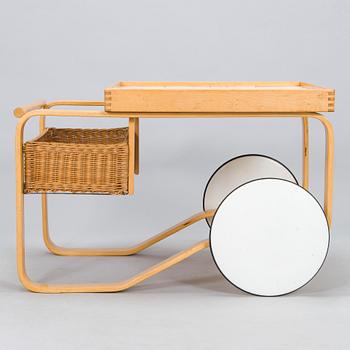 Alvar Aalto, serveringsvagn, modell 900, Artek, Finland, 1970-tal.