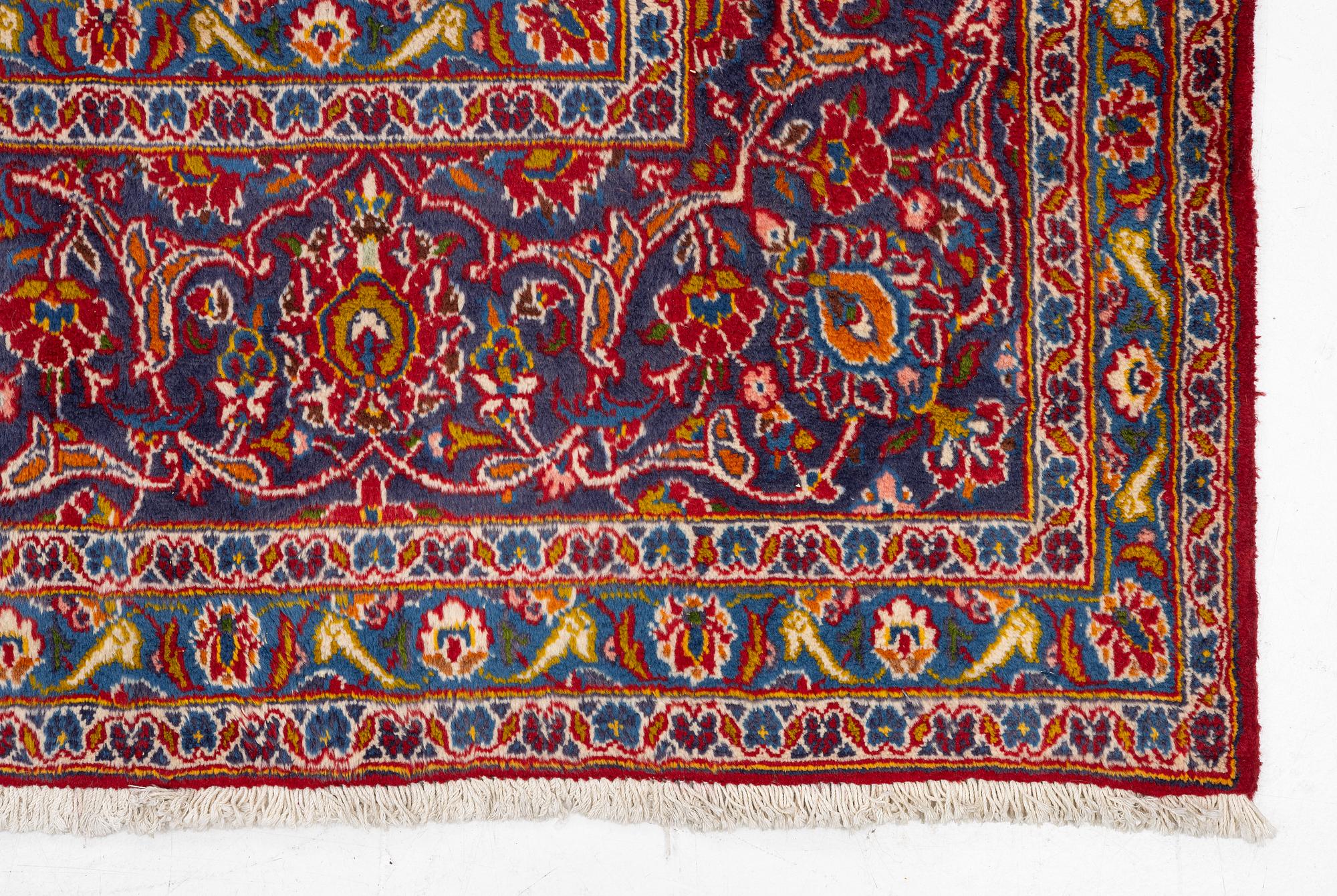 Matta, Keshan, ca 420 x 282 cm.