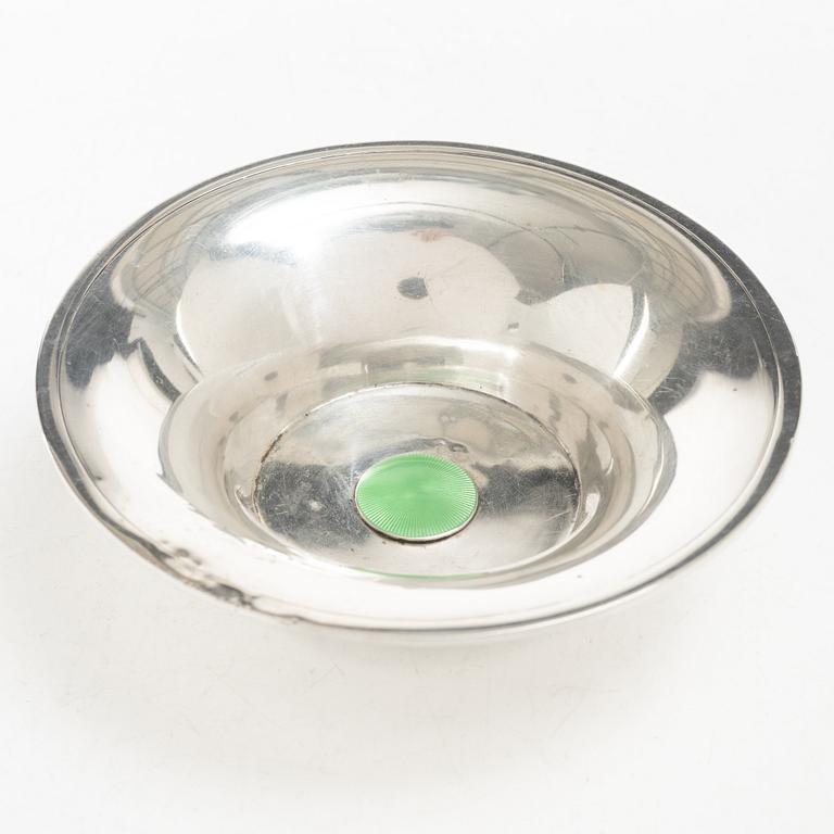 Bowl and cigarette case, silver, with accompanying nickel silver jug.