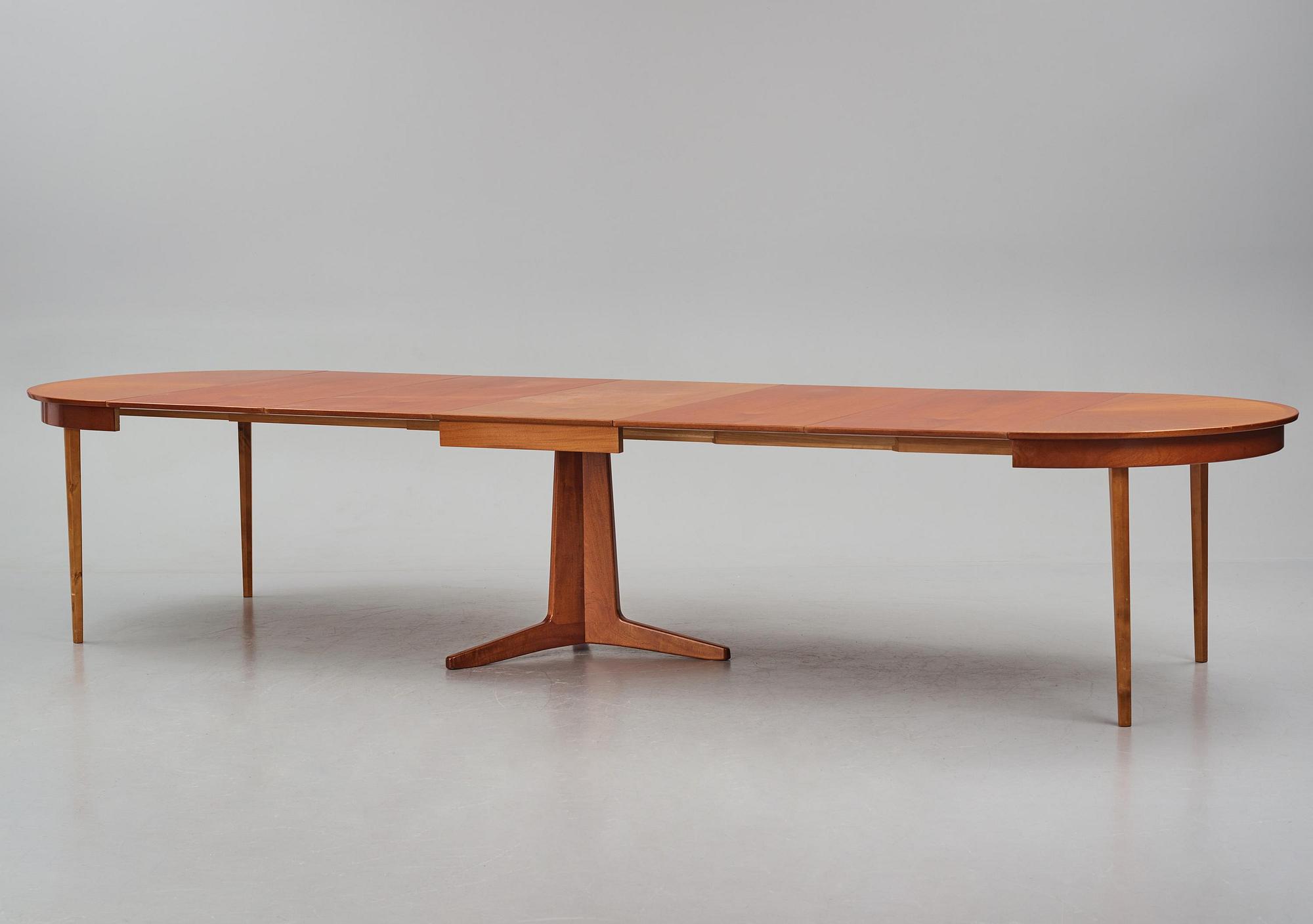 Carl-Axel Acking, matbord, snickarmästare Torsten Schollin, för Stockholms Hantverksförening, ca 1934-39.