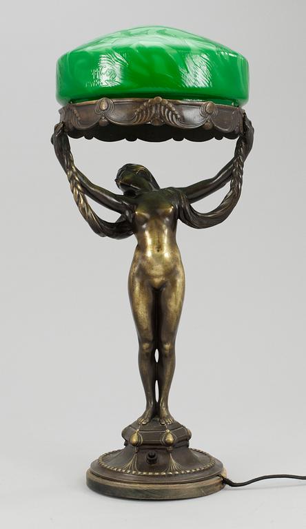 ALFRED OHLSON, bordslampa, Herman Bergmans konstgjuteri, Stockholm 1910-20-tal.