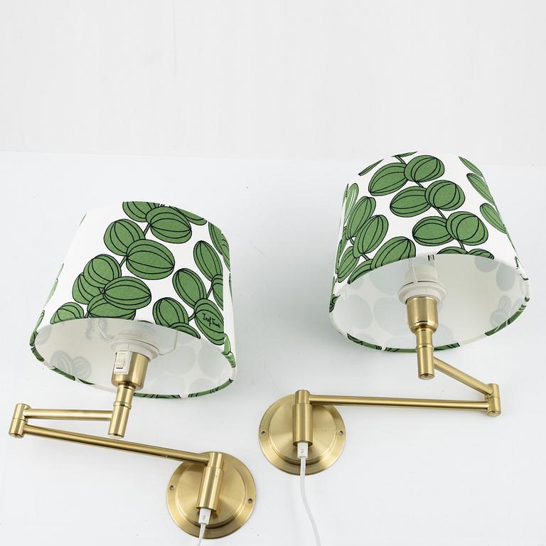 A pair of wall lights, late 20th Century.