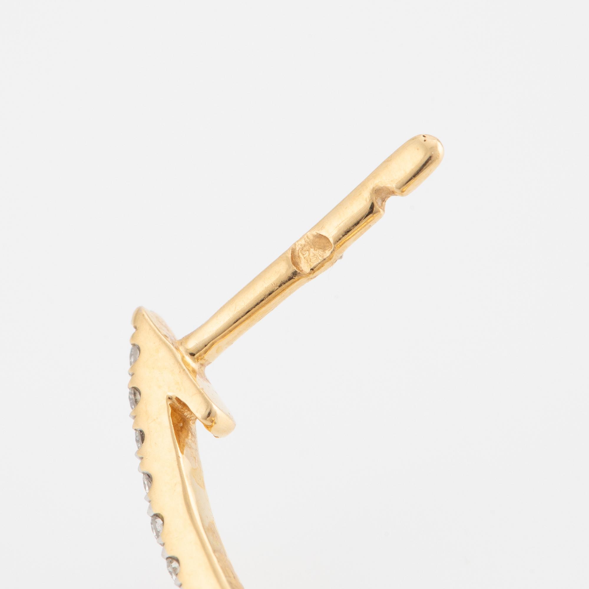 Earrings, 18K gold with cultured baroque pearls, brilliant-cut diamonds, and rubies.