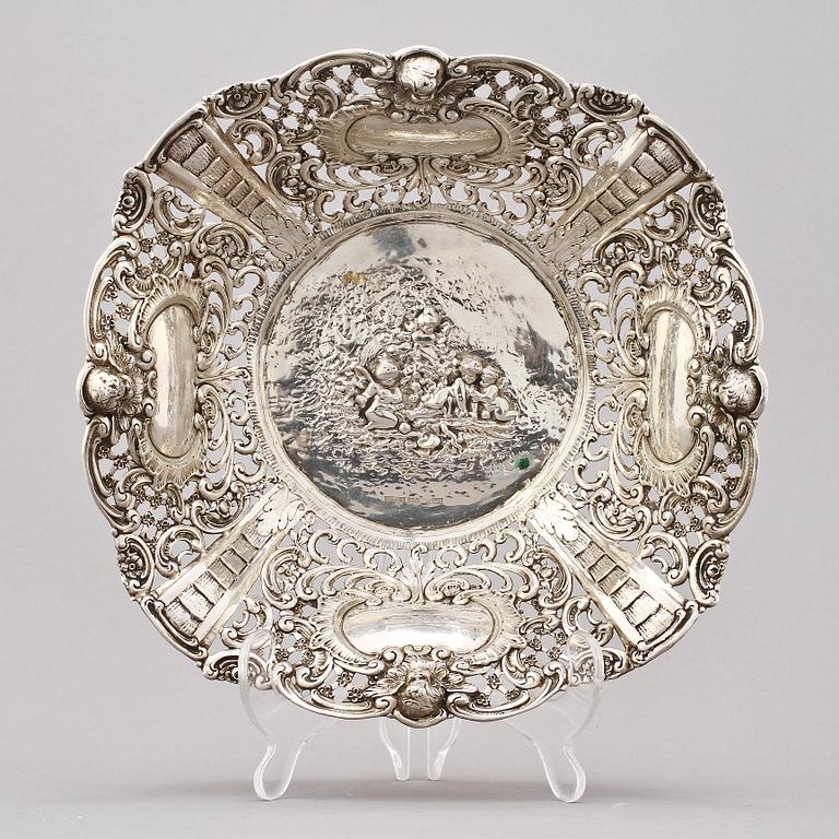 SKÅL, silver, importstämplar, 1977. Vikt 630 g.