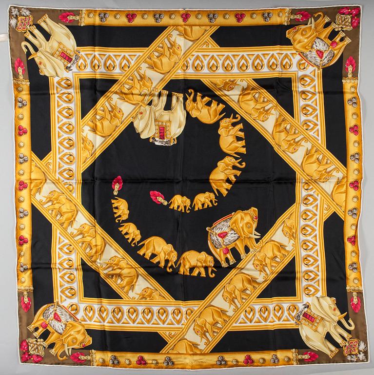 SCARF, Cartier.