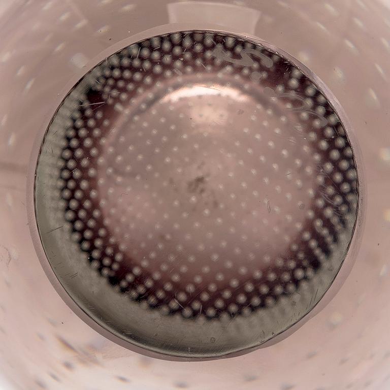 Gunnel Nyman, A glass vase model 'GN 26'. signed G. Nyman Nuutajärvi Notsjö -51.