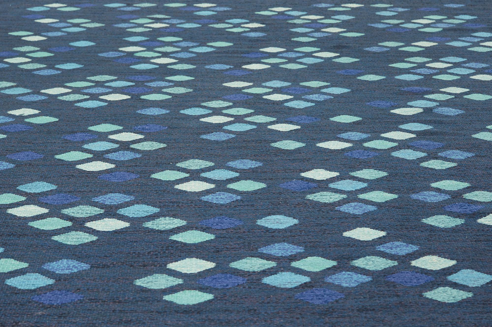 BRITA GRAHN possibly, a carpet, flat weave, 265,5 x 205,5 cm, signed BG.