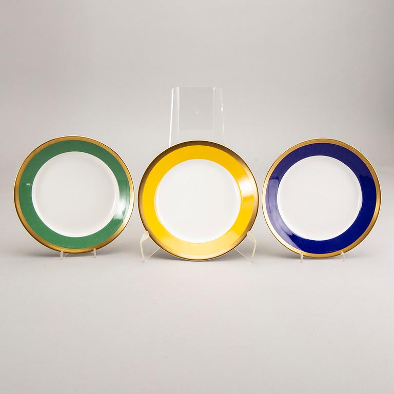 Karin Björquist, a set of 18 pcs of Nobelservisen Rörstrand porcelain later part of the 20th century.